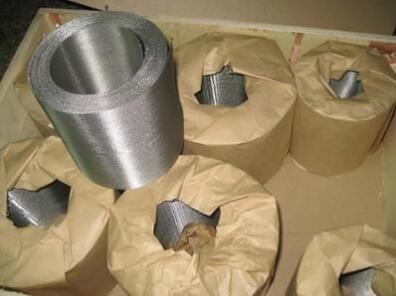304 Reverse Dutch Weave Wire Mesh Mesh Count Up To 325/2300 0.90X0.71mm To 0.036X0.024mm