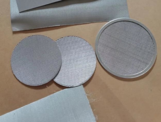 Plain Weave Stainless Steel Extruder Screen Flat Surface With Accurate Size