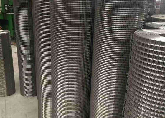 304 304L 316 316L Square Welded Mesh AISI Standard Polished Surface